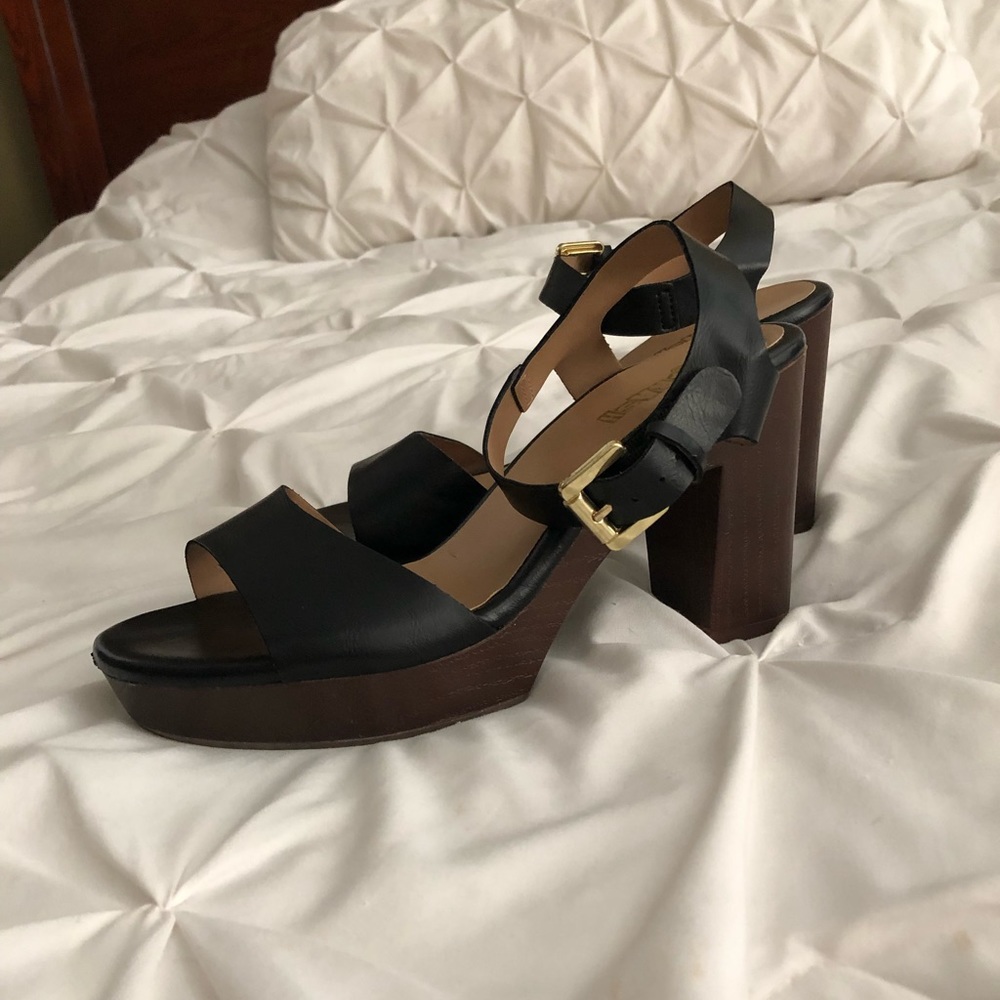 Brash brand black platform heels - size 7.5